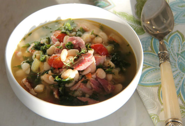  White bean and smoked turkey kale soup - Parents Canada
