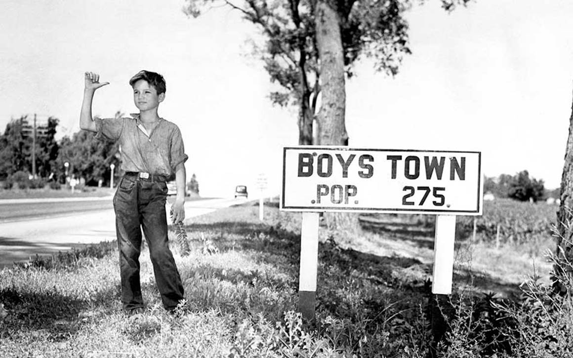 boys town sign