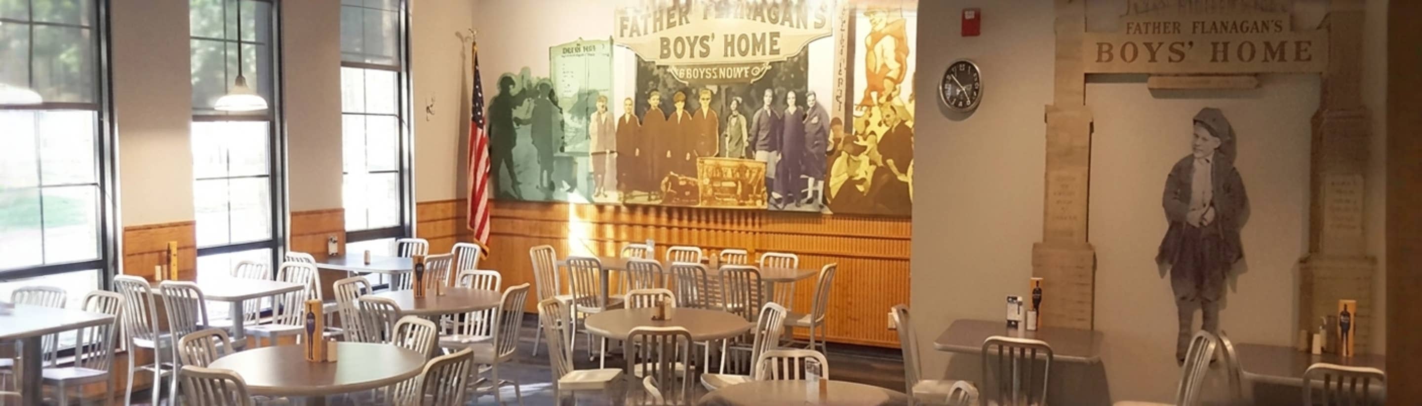 Overlook Cafeteria Seating