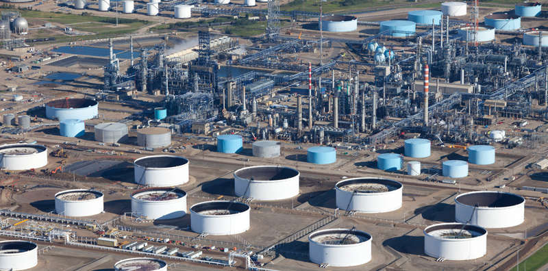 Edmonton oil refinery