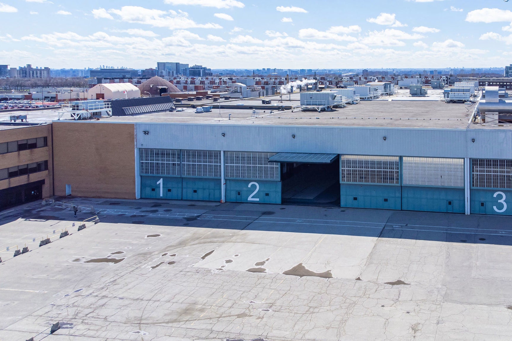 The $22 Billion Plan to Turn a Defunct Airport Into a Small City