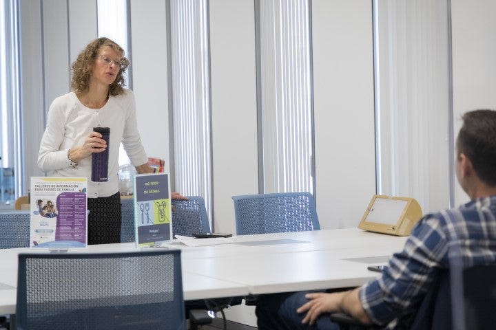 Dr. Gwen Shaffer discussing the Data Walks at Long Beach City Hall