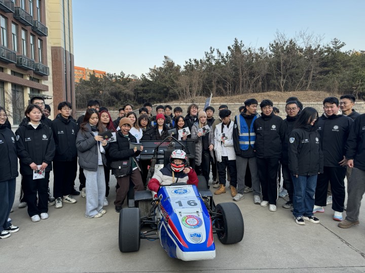 CSULB students got hands-on experience with a race car designed by students at Qingdao University of Technology.