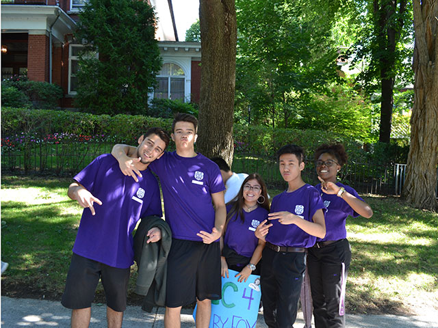 Group of Westmount High Students cheering on runners.