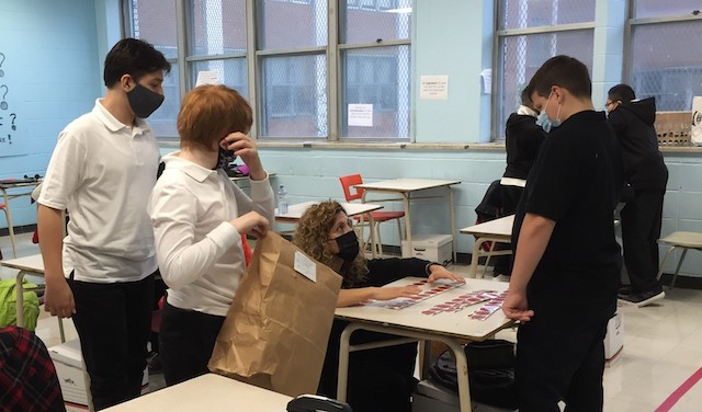 group of kids wearing mask in class