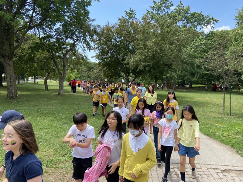 Westmount Park School does a rainbow walk through the park