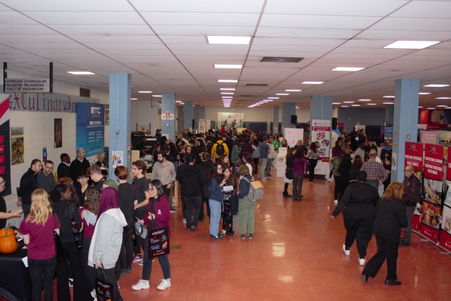 EMSB holds 2023 Education and Career Fair