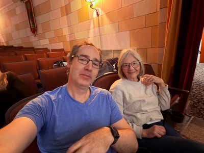 A quick lunch break with director Val Russell