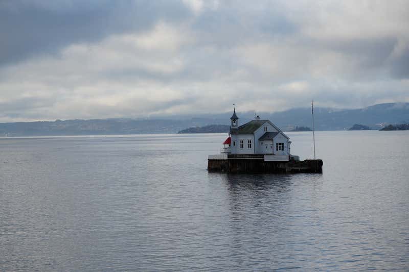 Dyna Lighthouse on its tiny island