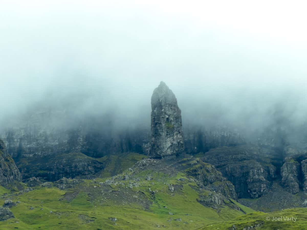 The spire we saw on the drive in, with the cloud just clearing off the top of it