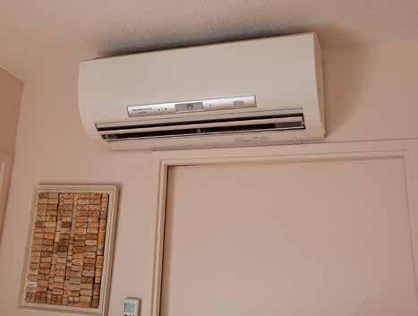 Mitsubishi Electric MSZ-FE12NA wall-mounted indoor unit installed in a Vilnius Manor apartment