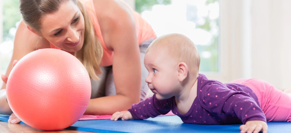 mom toddler play