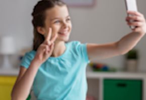4 Ways Technology Can Help Your Pre-Teen Gain Independence