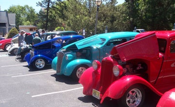 Car Cruises at The Village Greene at Historic Smithville 