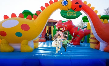 LuminoCity Dino Safari at Freehold Raceway Mall