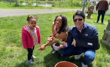 Mother’s Day Planting Make n’ Take at Terhune Orchards