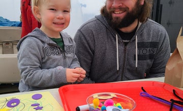 Read and Explore: Fur, Feathers, Fluff: Keeping Warm in Winter at Terhune Orchards