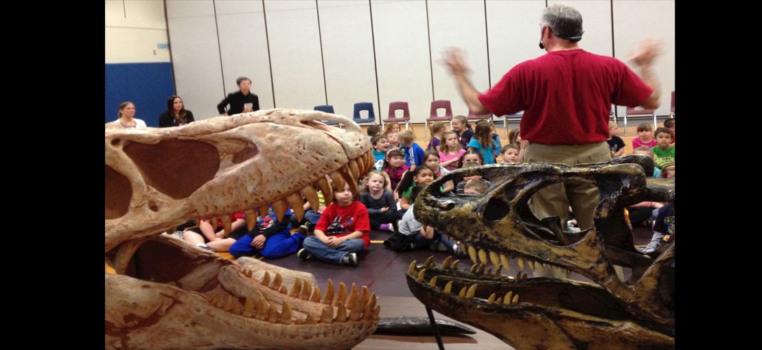 Interactive, fun shows on Dinosaurs, Fossils, Minerals & Oceans