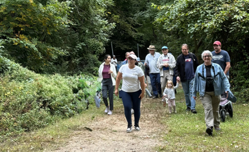 Abbott Amblers Community Walk at Roebling Park, Watson House Parking Lot